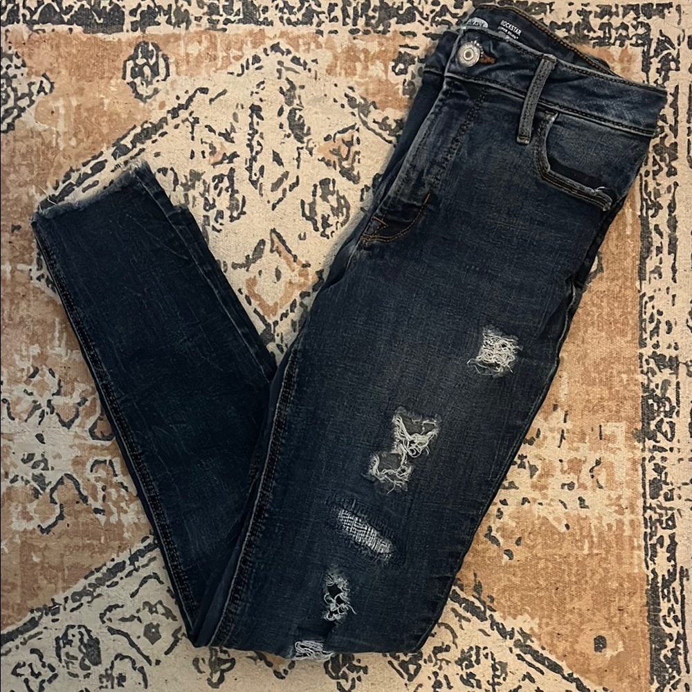 Old Navy Distressed Skinny Jeans